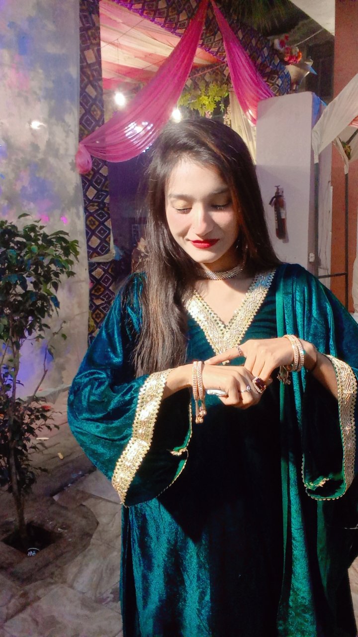 Muskan makeup artist